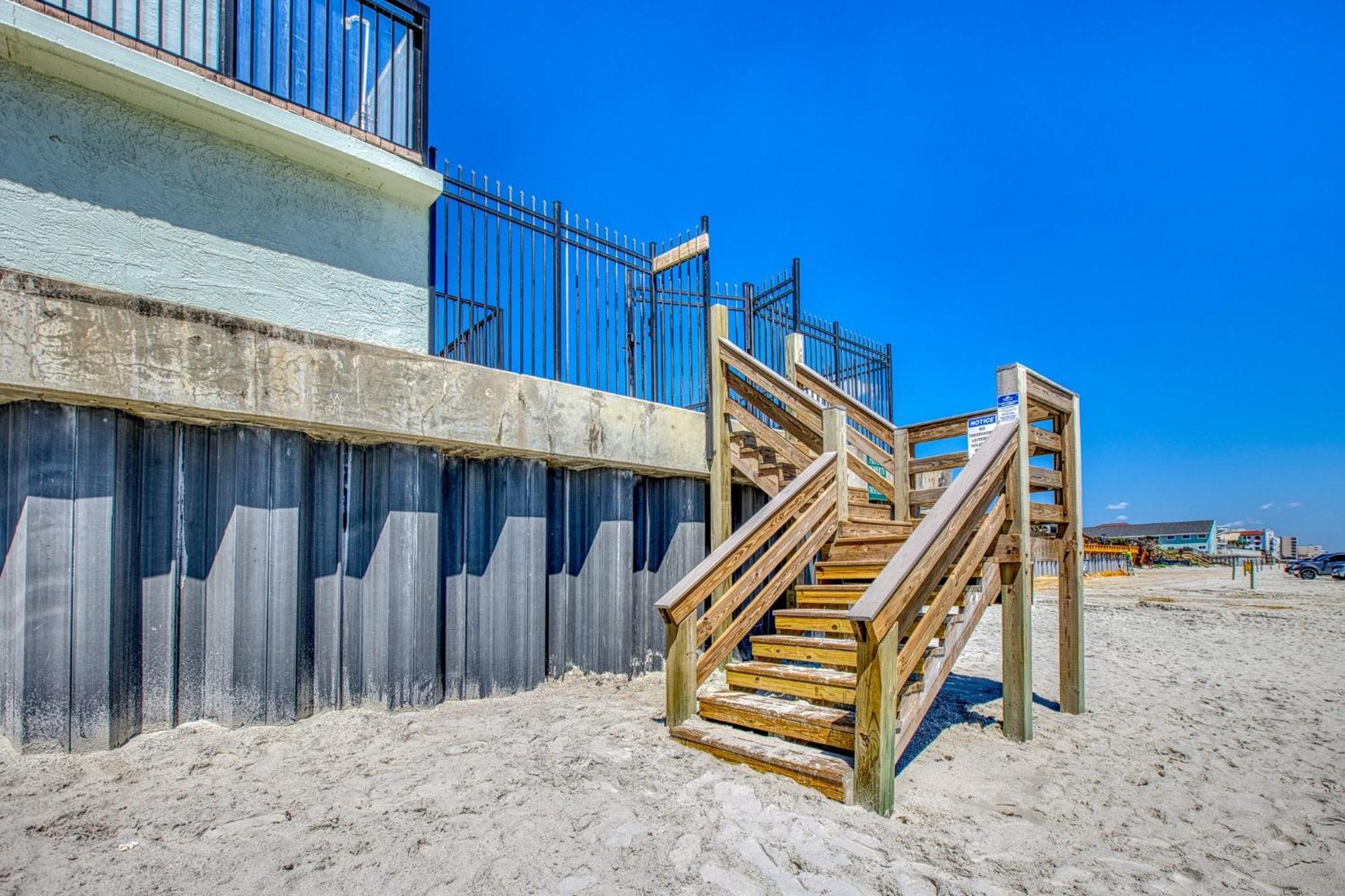 Ocean View With A Beachfront Pool At Ocean Trillium Condo ~ 702 New Smyrna Beach Exteriör bild